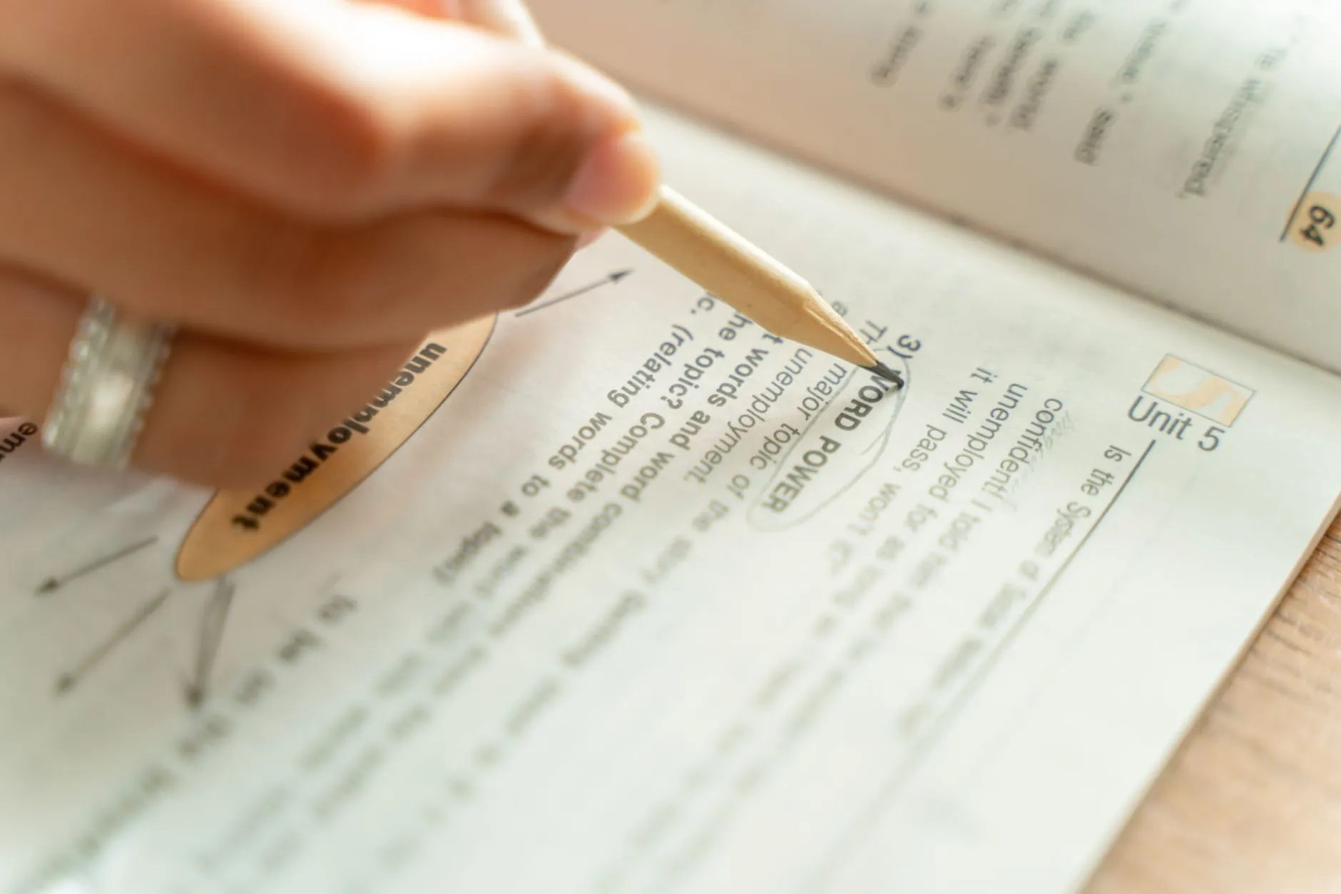 2024年毛发再生技术新进展：科发源植发手术方案选择指南